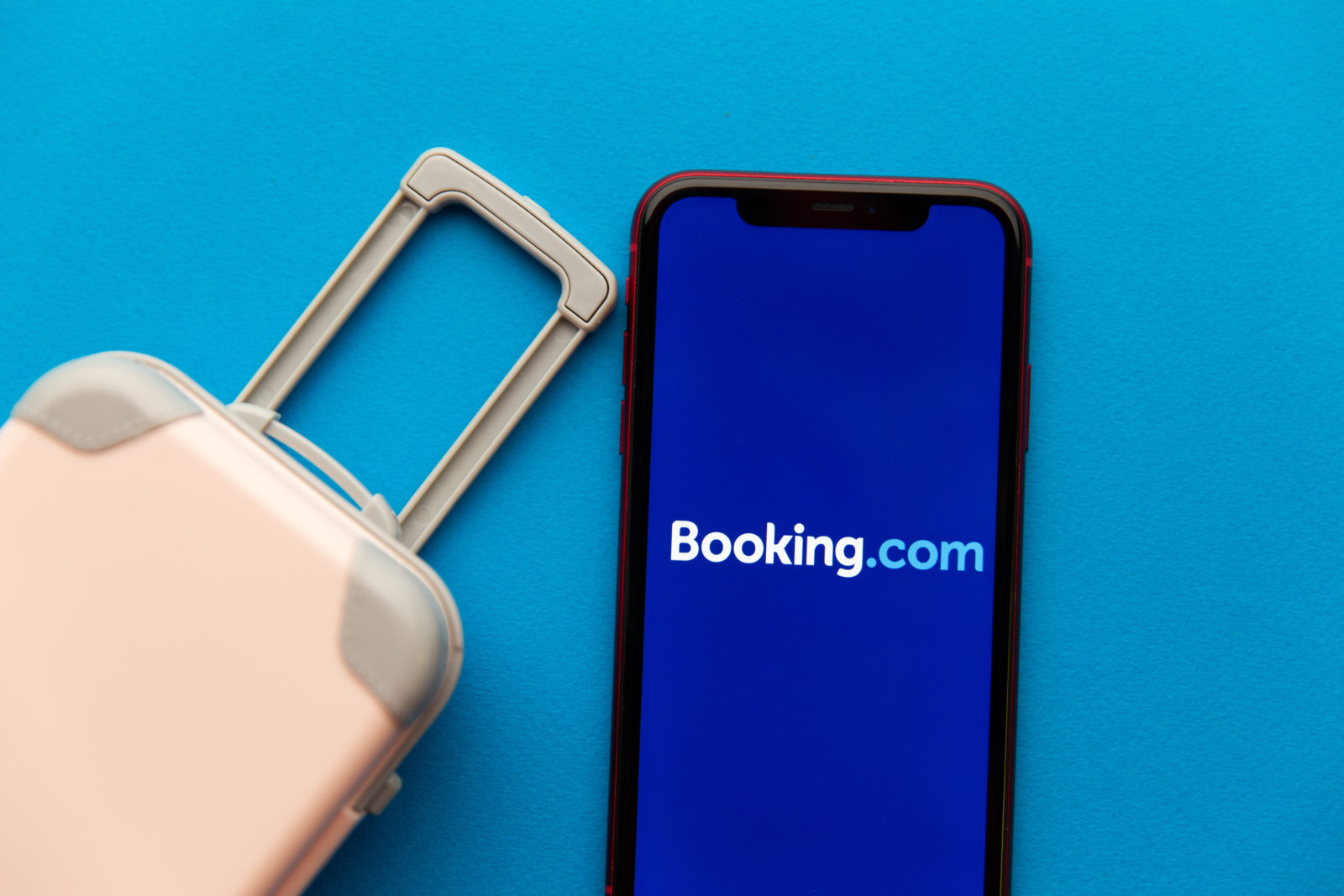 booking.com and suitcase