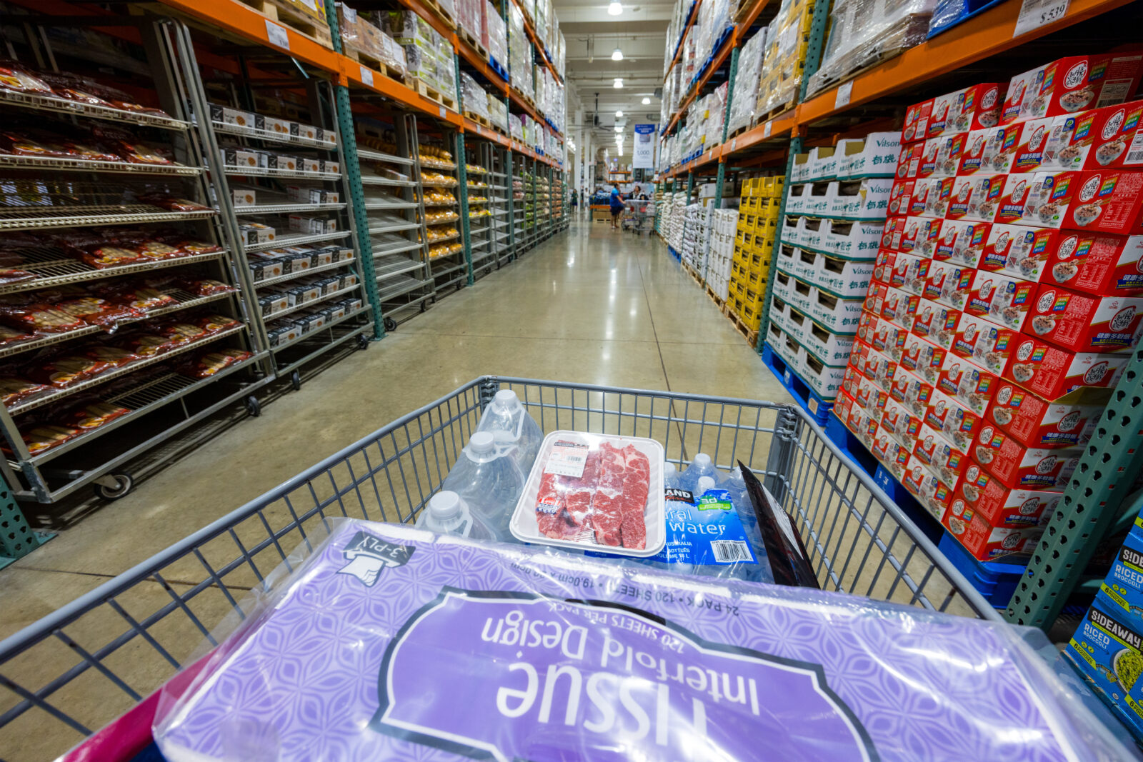 Taiwan 30 October 2023: Grocery stuff inside shopping cart in the Costco store 2024/07/AdobeStock_776118060_Editorial_Use_Only.jpeg 